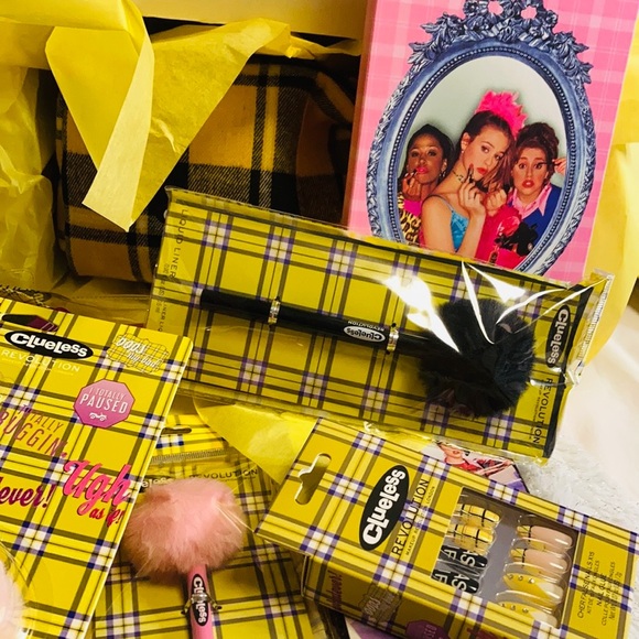 💛 Clueless 💛 beauty & accessory hoard - Picture 4 of 7